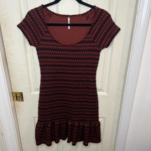 Free People Cozy Day Striped Knit Flounce Dress Size Small Brown/Black - Picture 2 of 8